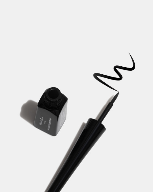 Konturówka do powiek w płynie Konturówka do powiek w płynie