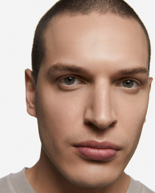 Medium Beige 204 Medium Beige 204