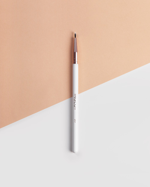 Pędzel do makijażu INGLOT PLAYINN 207 Pędzel do makijażu INGLOT PLAYINN 207