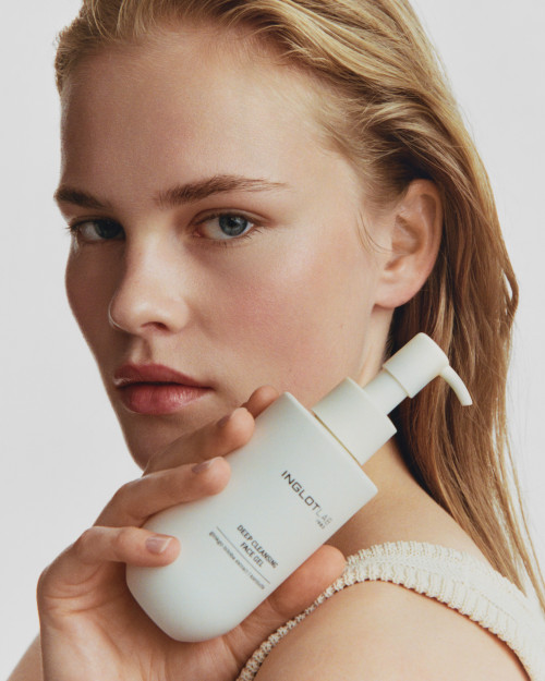 Głęboko oczyszczający żel do mycia twarzy INGLOT LAB Głęboko oczyszczający żel do mycia twarzy INGLOT LAB