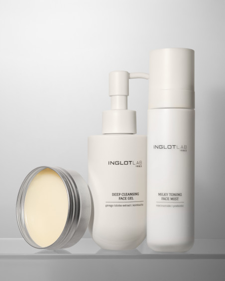 Głęboko oczyszczający żel do mycia twarzy INGLOT LAB