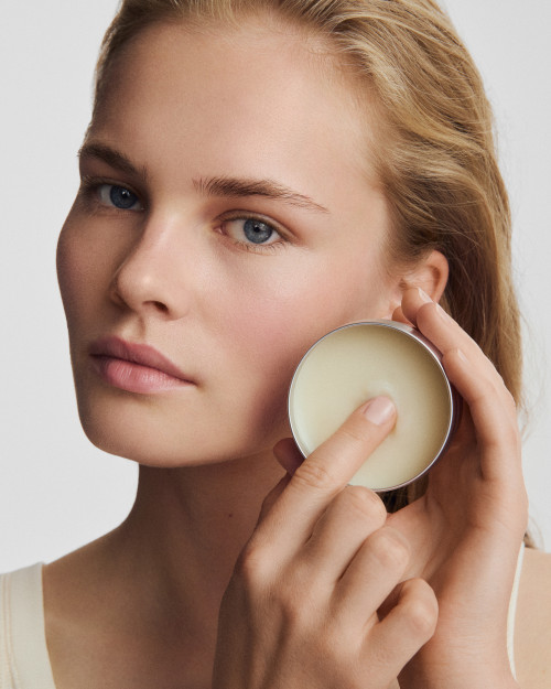 Pielęgnujące masełko do demakijażu INGLOT LAB Pielęgnujące masełko do demakijażu INGLOT LAB