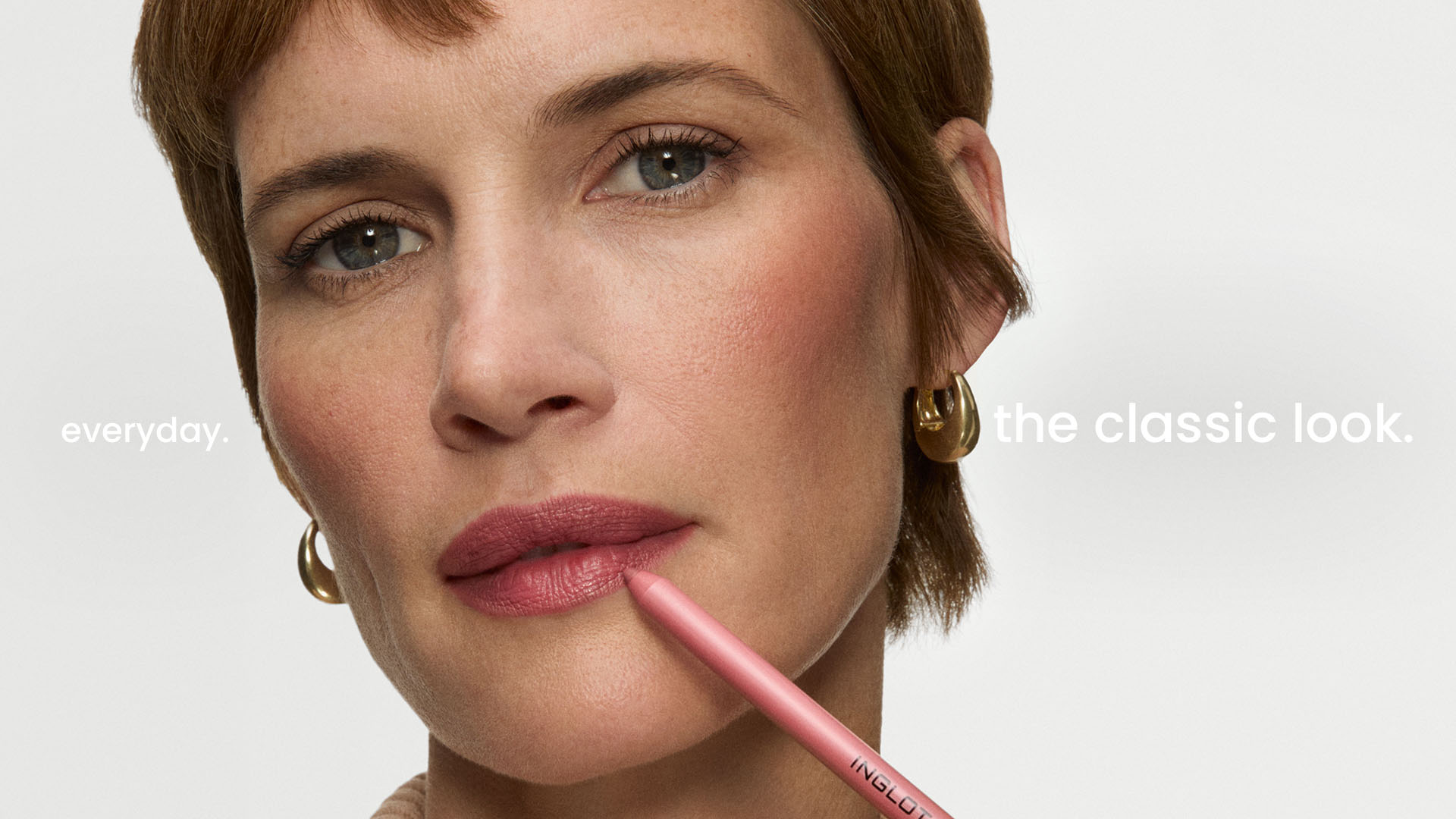 everyday. the classic look.