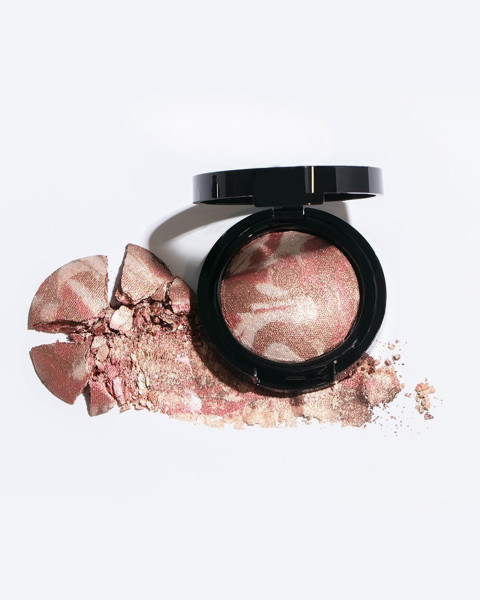 Zabłyśnij z nowymi EYELIGHTERAMI do powiek!