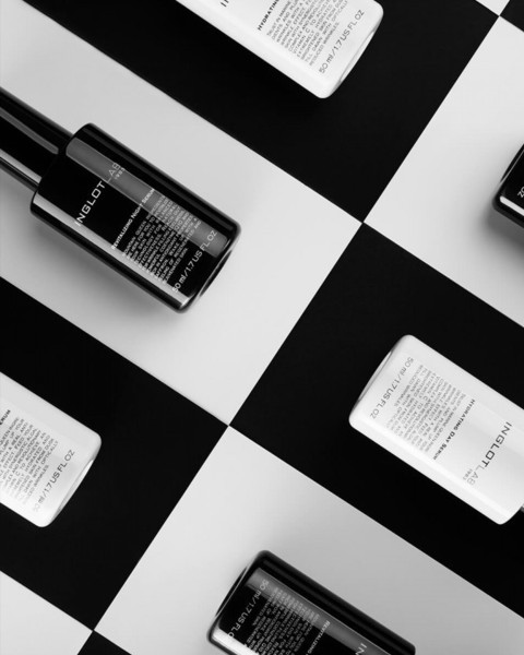 Wyraźne nawilżenie i poprawa sprężystości