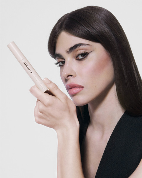 Nowość! Maskara ALL EYE WANT. Wszystko, czego pragną Twoje rzęsy.