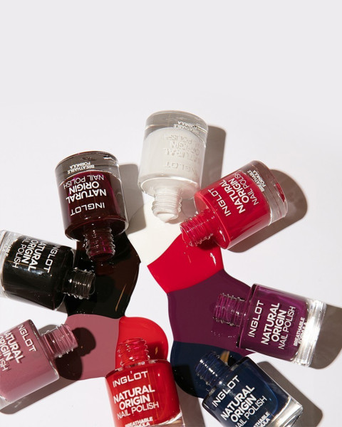 Manicure w zgodzie z trendami i naturą? Mamy to!