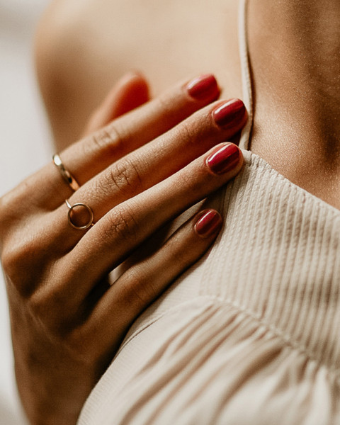 Postaw na piękne i wypielęgnowane paznokcie. Wybierz ulubione lakiery i odżywki INGLOT.