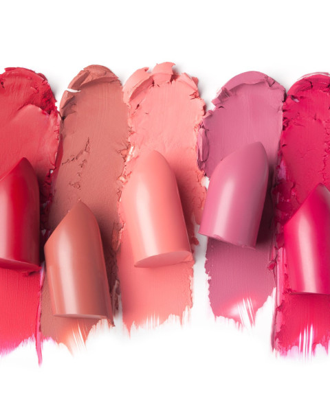 Focus na usta z kolekcją pomadek MATTE